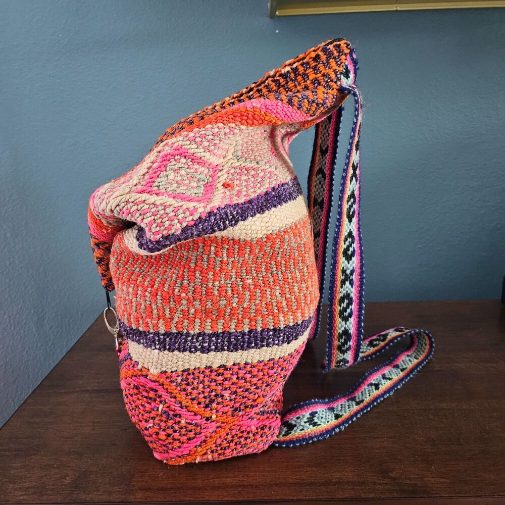 Vintage Peruvian Wool Boho Backpack Rucksack Sling bag Handwoven Zip top Peru - Picture 4 of 8